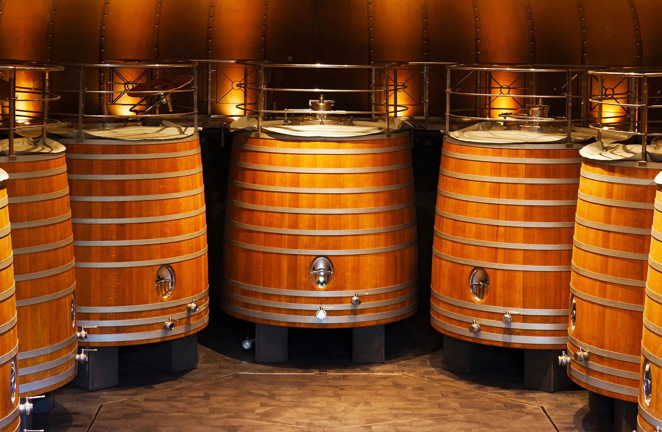 découvrez tout sur la tva appliquée aux vins : taux, règles fiscales et implications pour les professionnels et consommateurs.